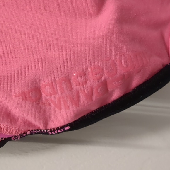 Ivivva Bodysuit Size 6 (Lululemon Kids) - Picture 9 of 9